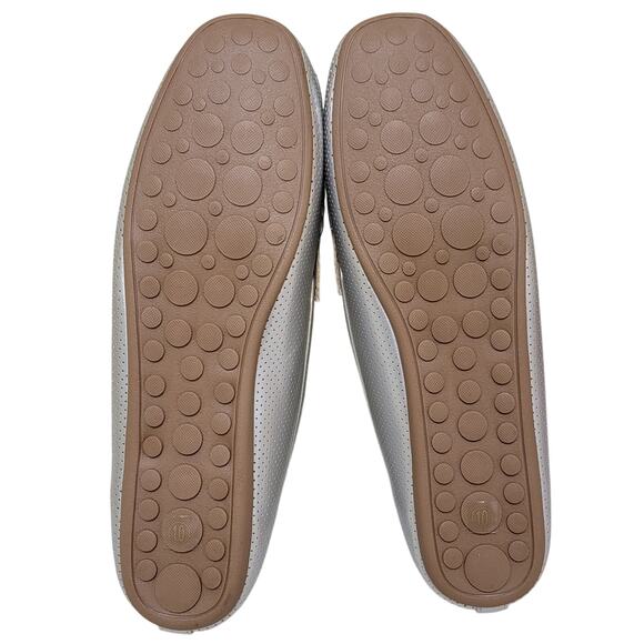 Journee Collection Women Halsey Slip On Perforated Loafers US 10W Silver - Picture 5 of 6